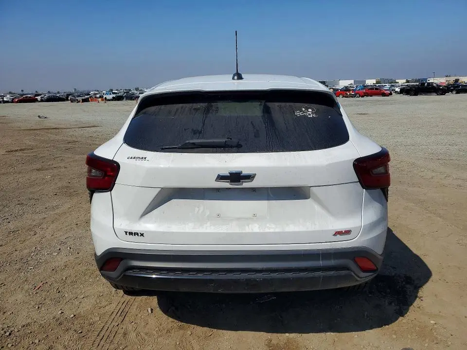 2024 CHEVROLET TRAX 1RS  