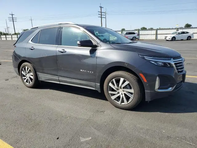 2022 CHEVROLET EQUINOX PREMIER  