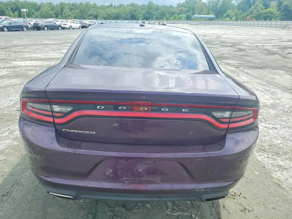 2021 DODGE CHARGER SXT  