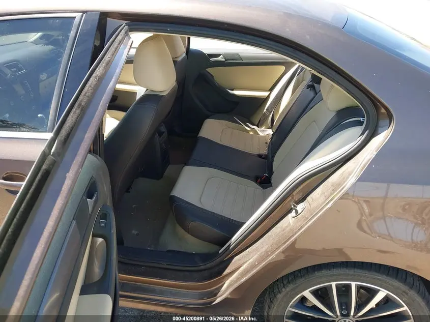 2012 VOLKSWAGEN JETTA 2.5L SEL PREMIUM