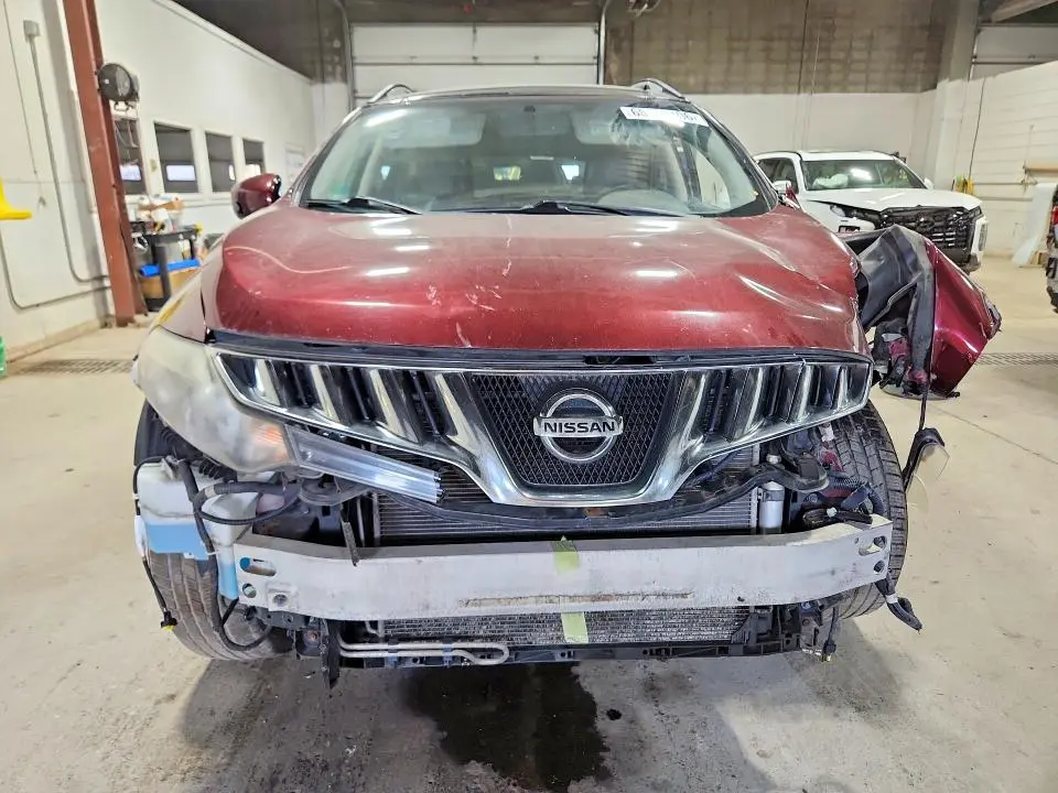 2010 NISSAN MURANO S  