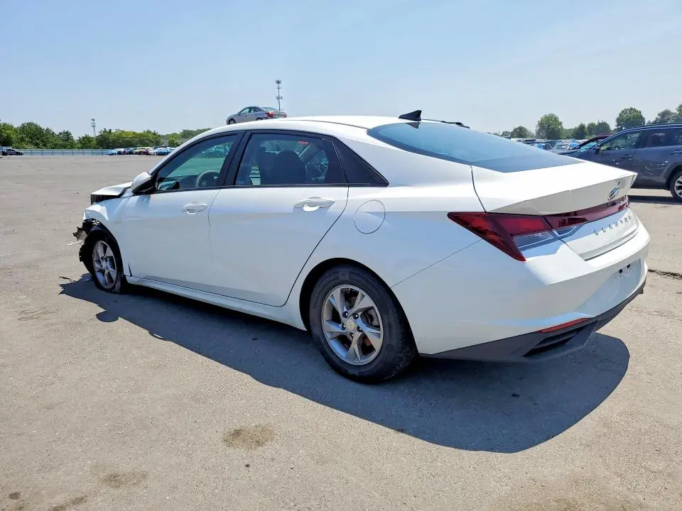 2021 HYUNDAI ELANTRA SE  
