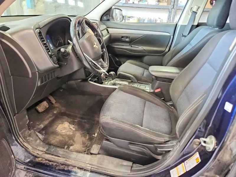 2017 MITSUBISHI OUTLANDER ES  