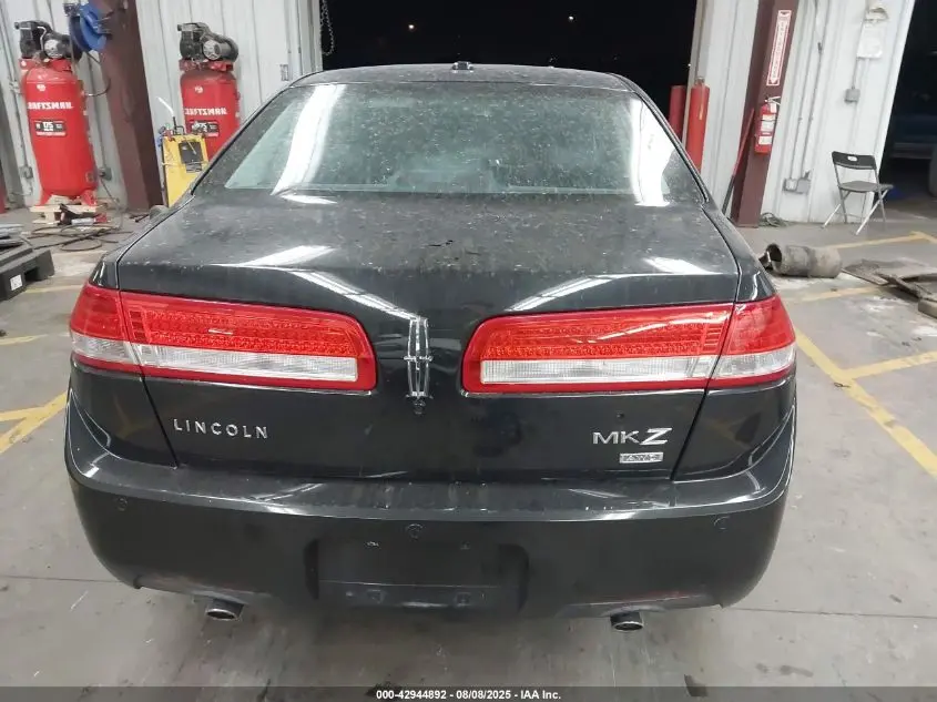 2010 LINCOLN MKZ  