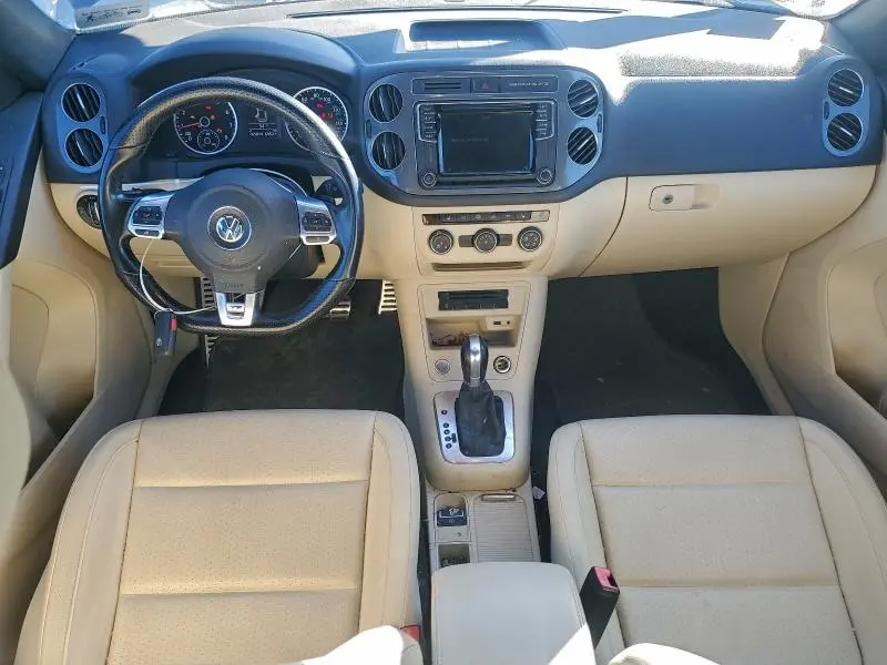 2016 VOLKSWAGEN TIGUAN S  