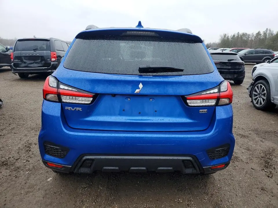 2023 MITSUBISHI RVR SE  