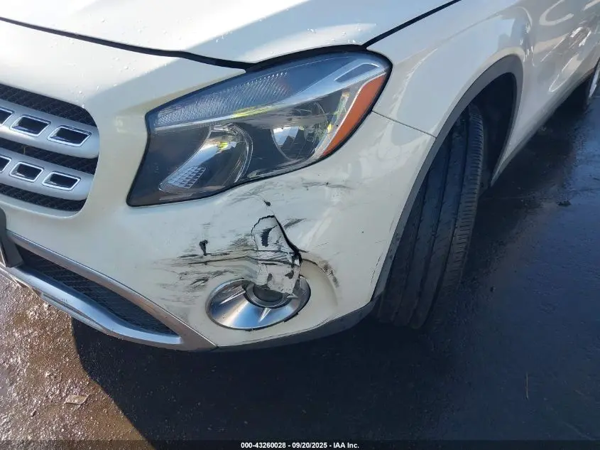 2018 MERCEDES-BENZ GLA 250 4MATIC