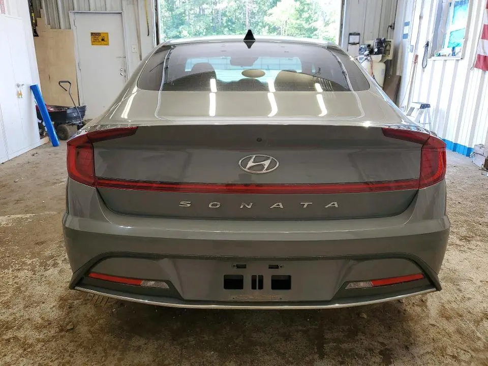 2020 HYUNDAI SONATA SE  