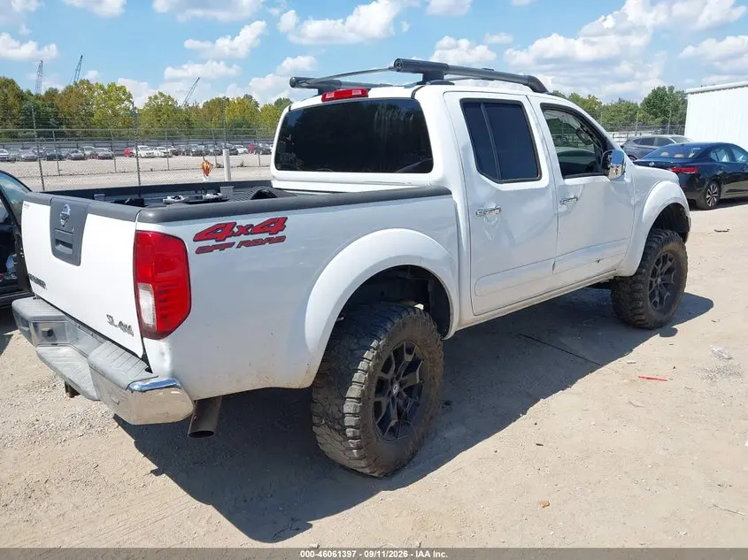 2012 NISSAN FRONTIER SL
