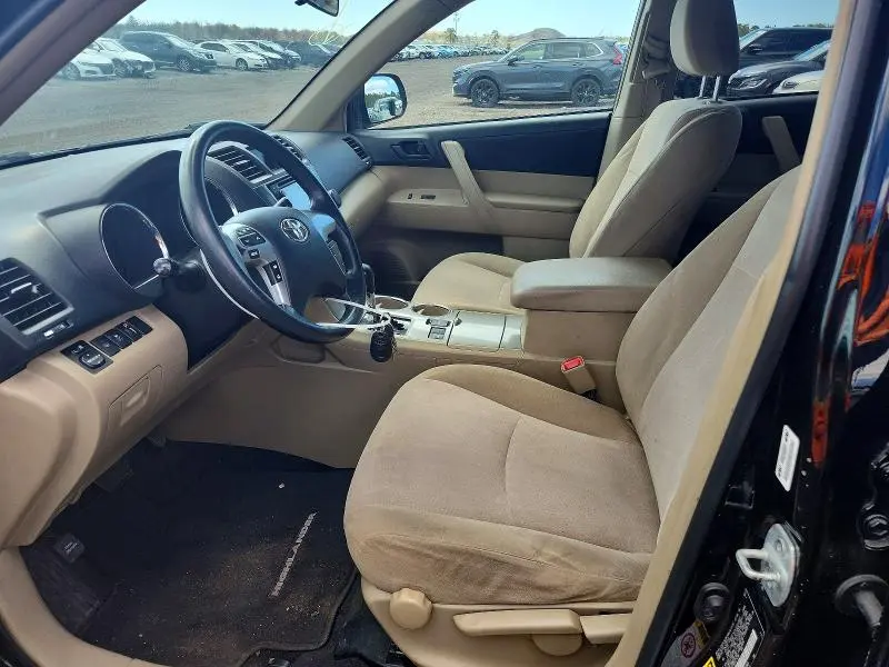 2013 TOYOTA HIGHLANDER BASE  