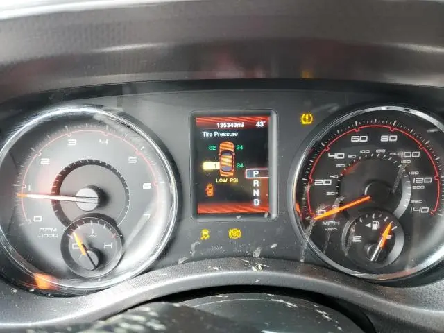 2012 DODGE CHARGER SE