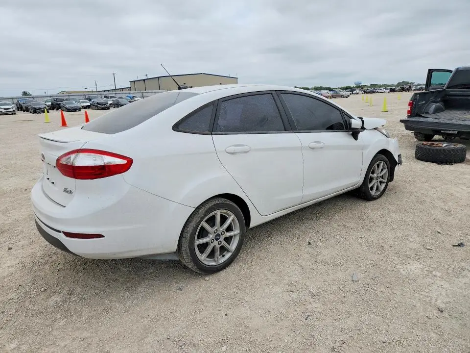 2019 FORD FIESTA SE  