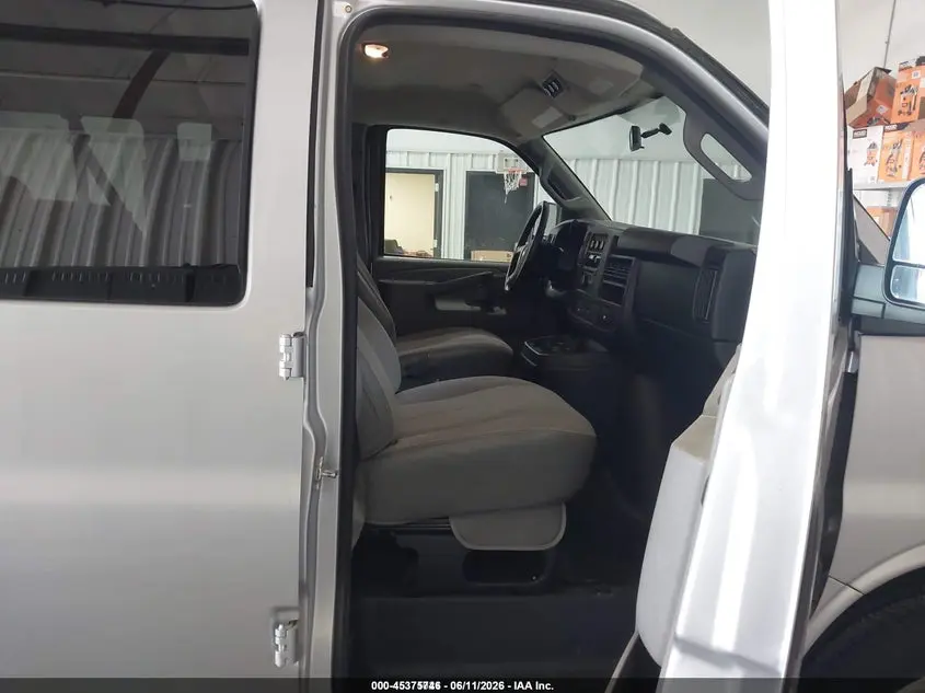 2016 CHEVROLET EXPRESS 3500 LT