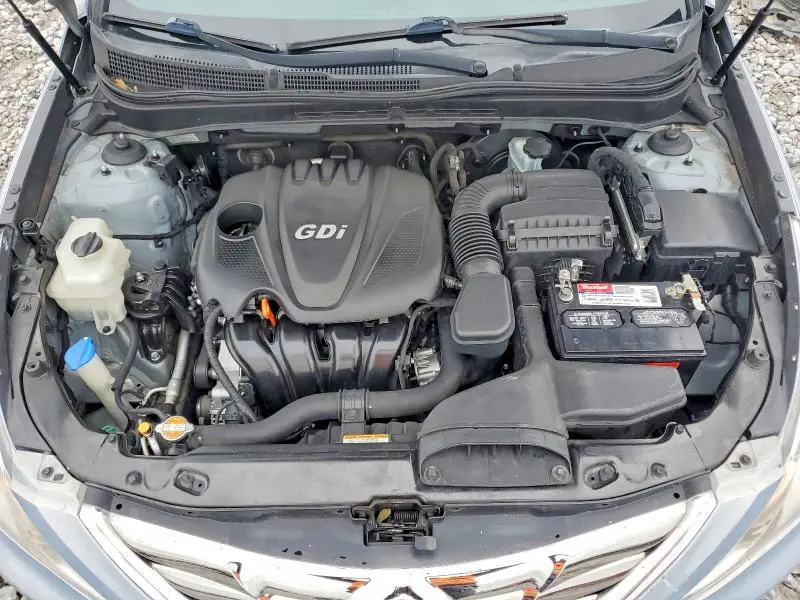 2011 HYUNDAI SONATA SE  