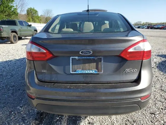 2016 FORD FIESTA SE  