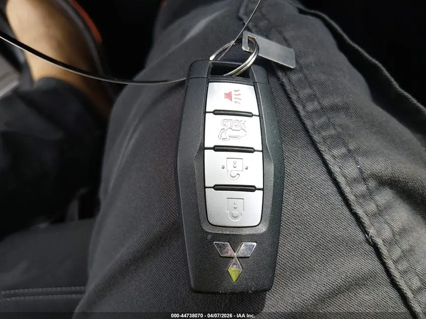 2024 MITSUBISHI OUTLANDER SE 2.5 2WD