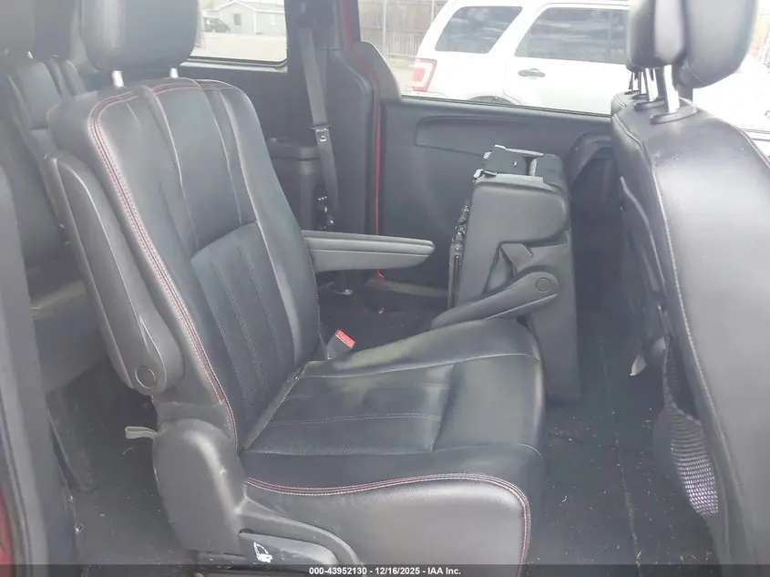 2016 DODGE GRAND CARAVAN R/T