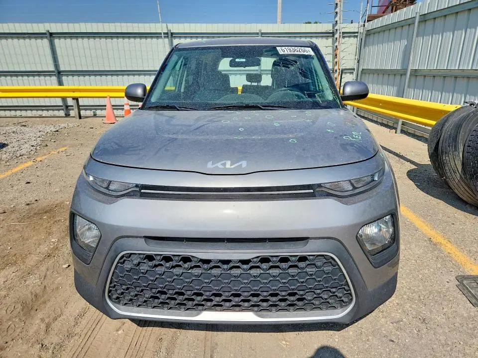 2022 KIA SOUL LX  