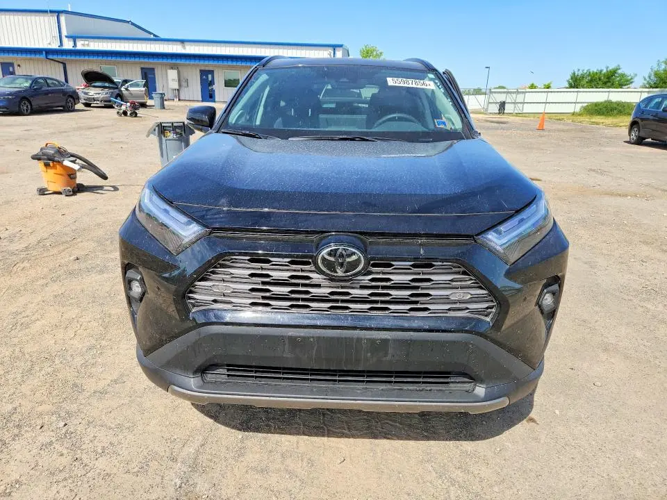 2025 TOYOTA RAV4 LIMITED  