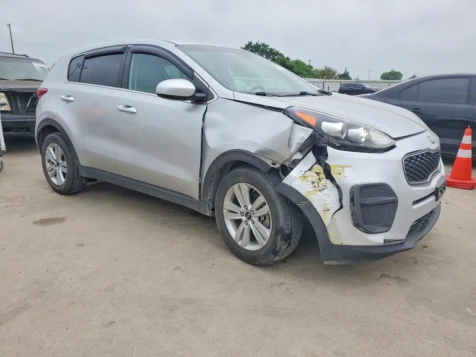 2018 KIA SPORTAGE LX  