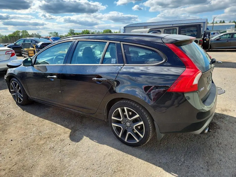2018 VOLVO V60 T5 DYNAMIC  