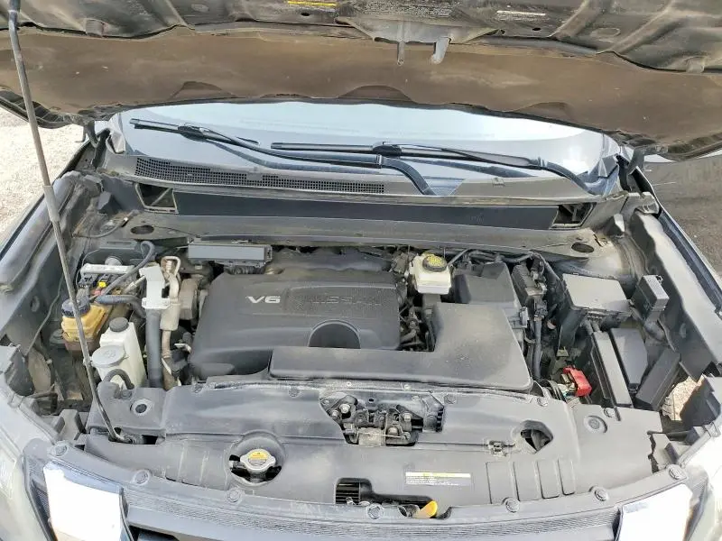 2020 NISSAN PATHFINDER SV  