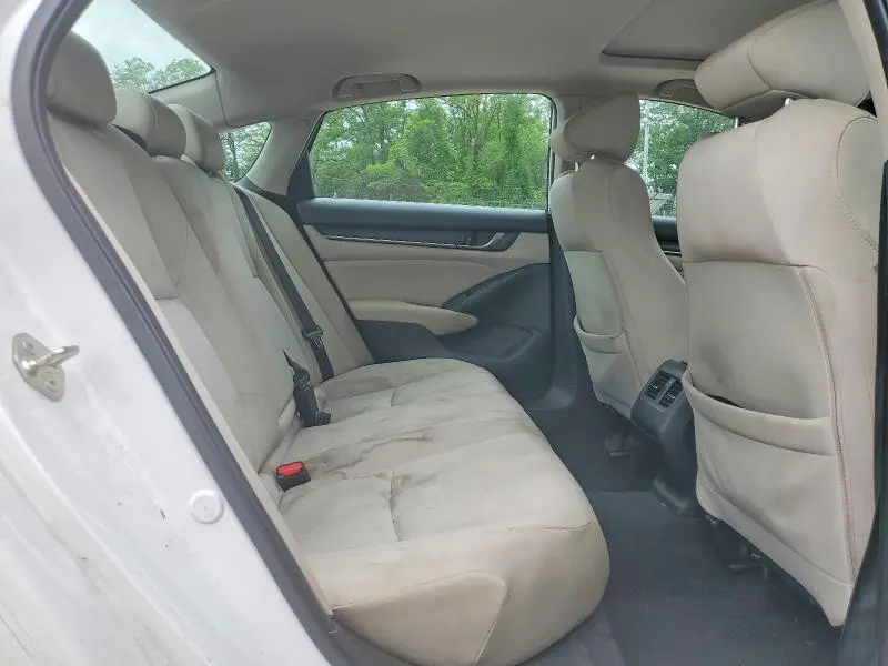 2019 HONDA ACCORD EX  