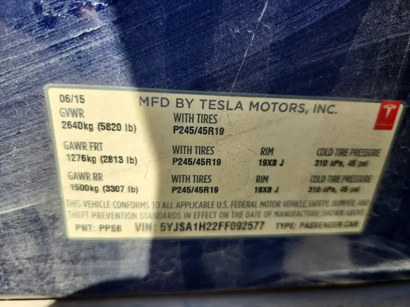 2015 TESLA MODEL S 85D  