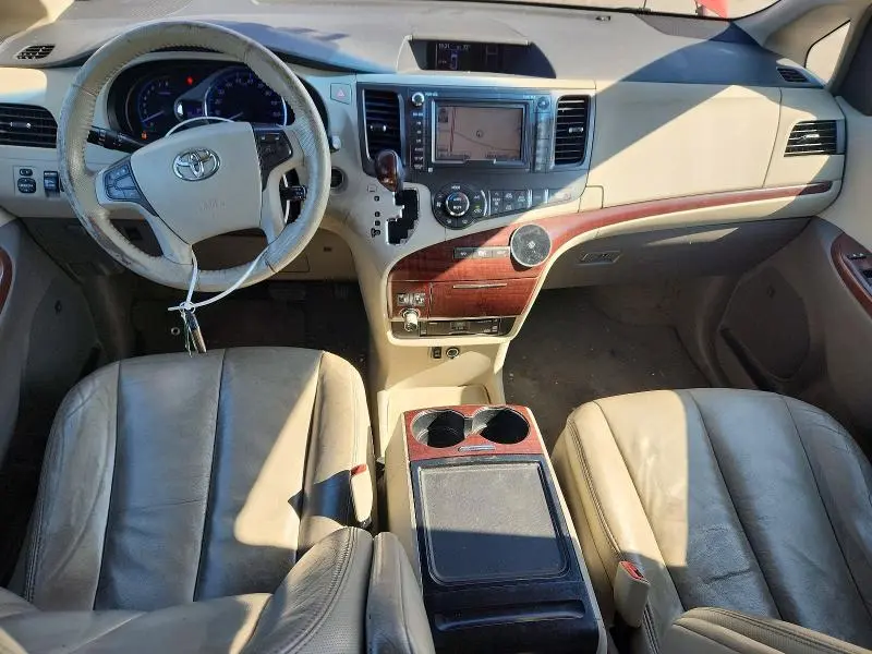 2012 TOYOTA SIENNA XLE 8-PASSENGER  