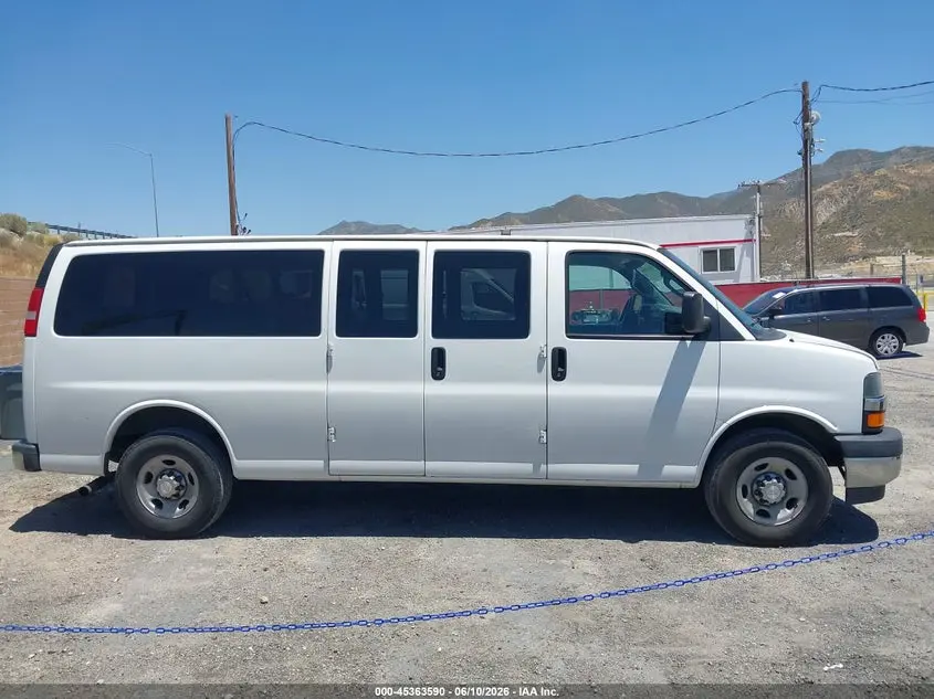 2017 CHEVROLET EXPRESS 3500 LT