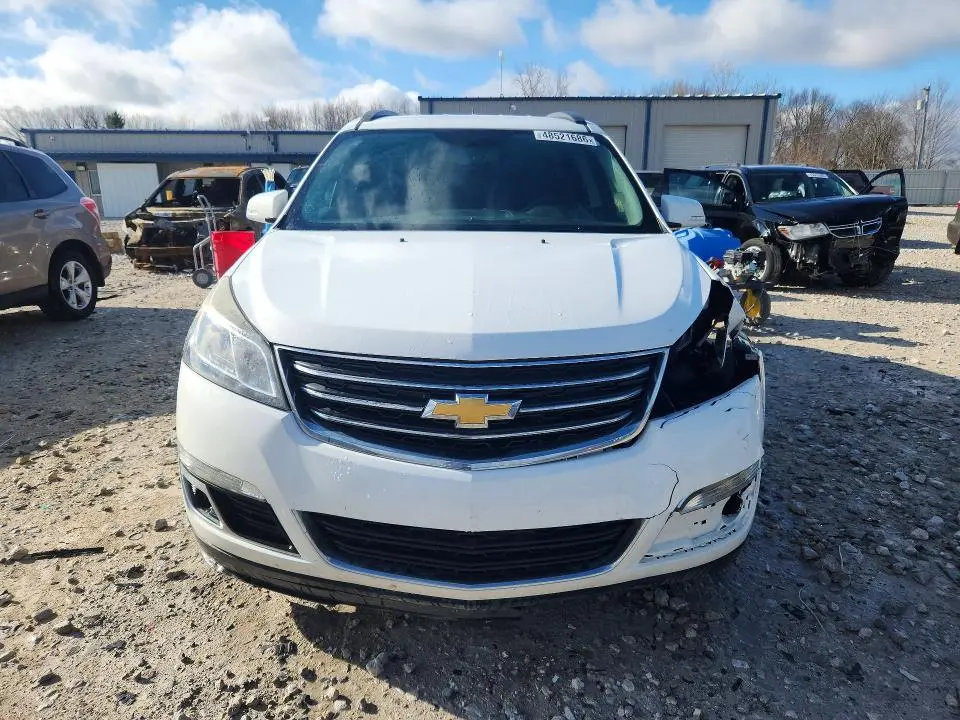 2016 CHEVROLET TRAVERSE LT  