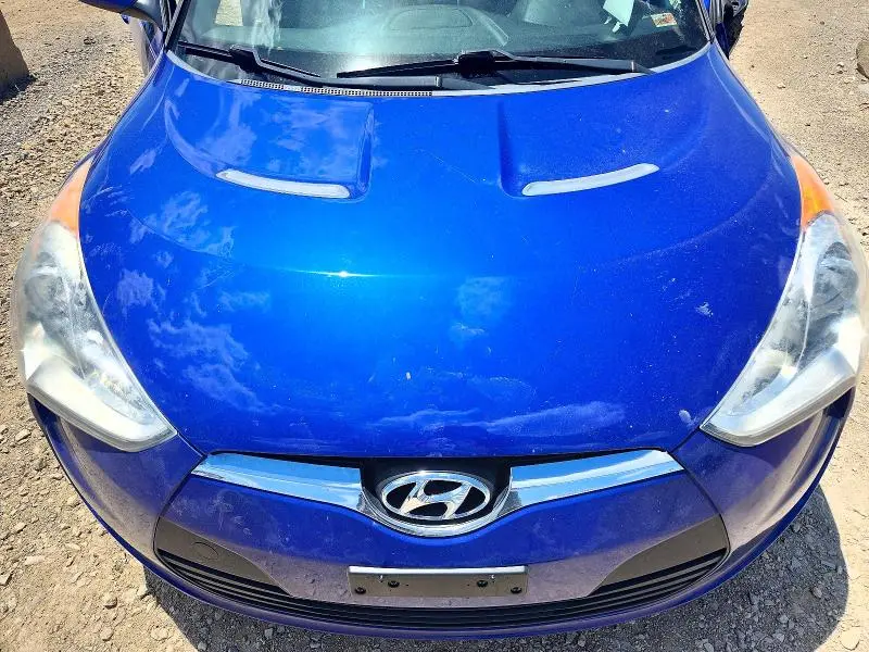 2012 HYUNDAI VELOSTER BASE  