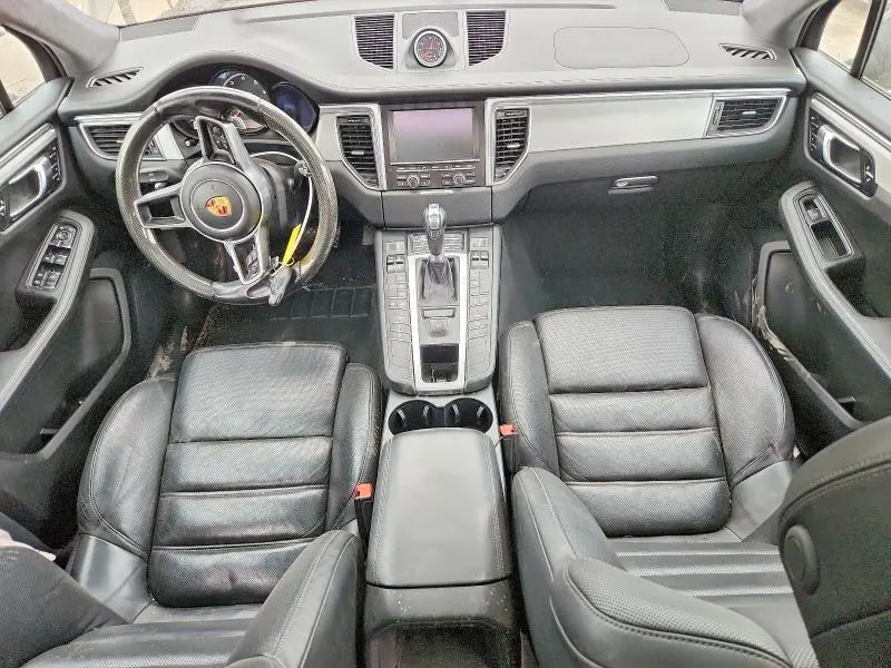 2015 PORSCHE MACAN TURBO  
