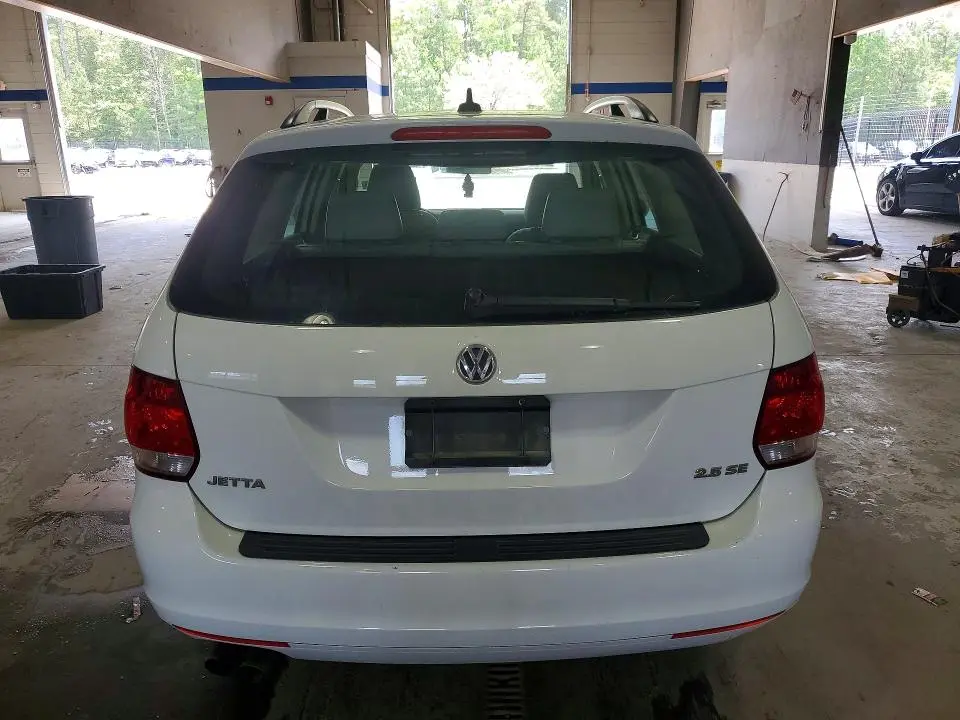 2013 VOLKSWAGEN JETTA S  