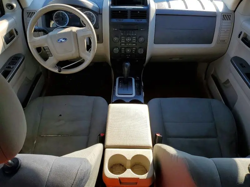 2012 FORD ESCAPE XLS  