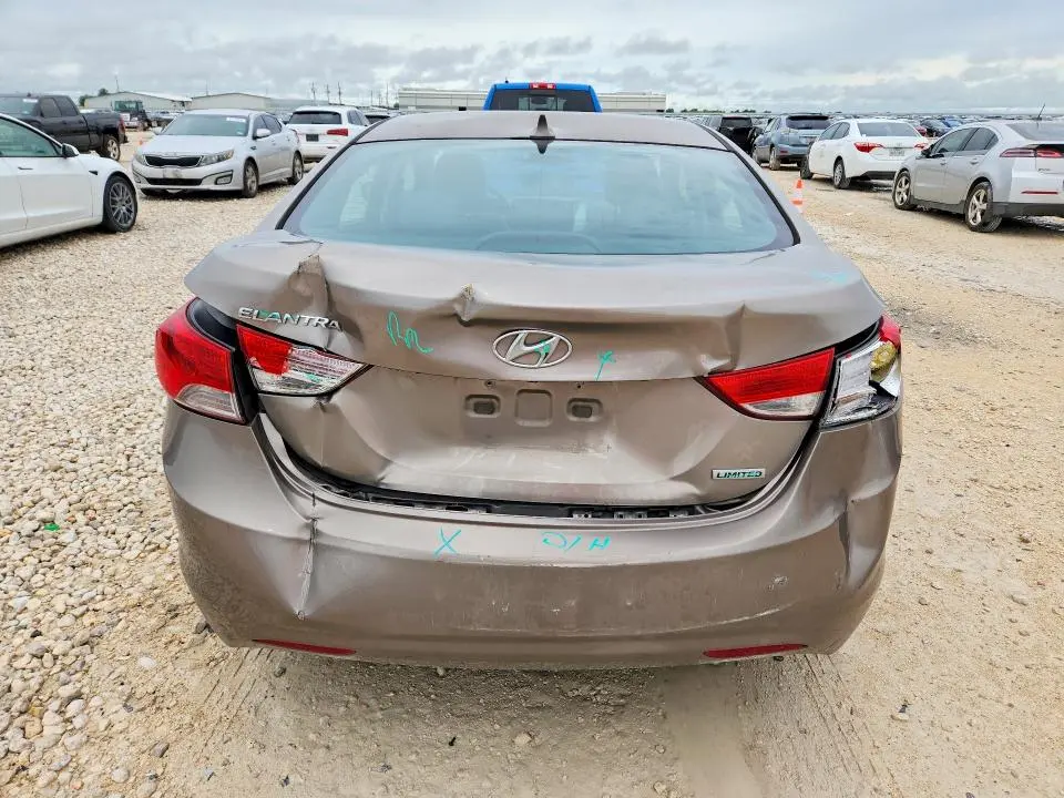 2013 HYUNDAI ELANTRA LIMITED  