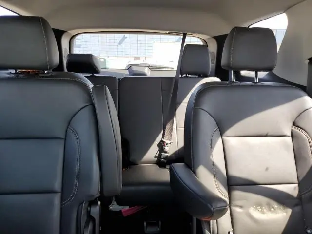 2021 CHEVROLET TRAVERSE LT  