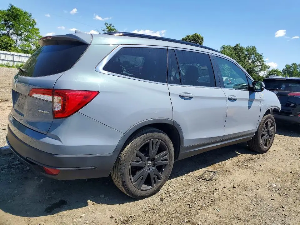 2022 HONDA PILOT SE  