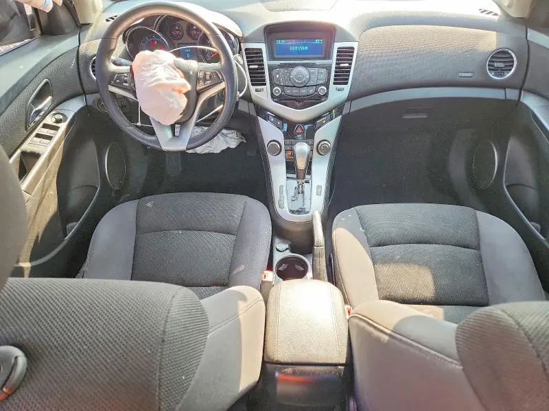 2012 CHEVROLET CRUZE LT  
