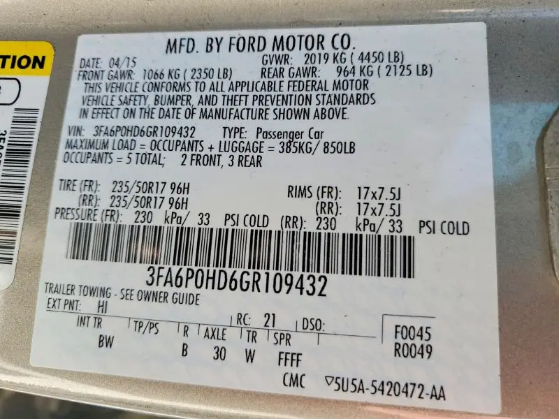 2016 FORD FUSION SE  