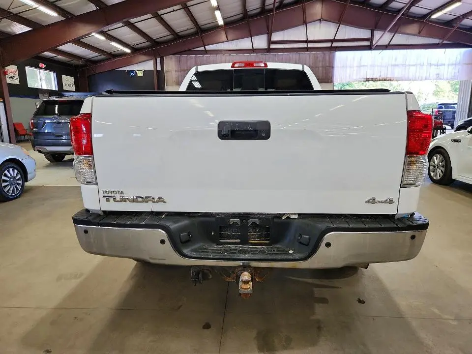 2010 TOYOTA TUNDRA DOUBLE CAB LIMITED  