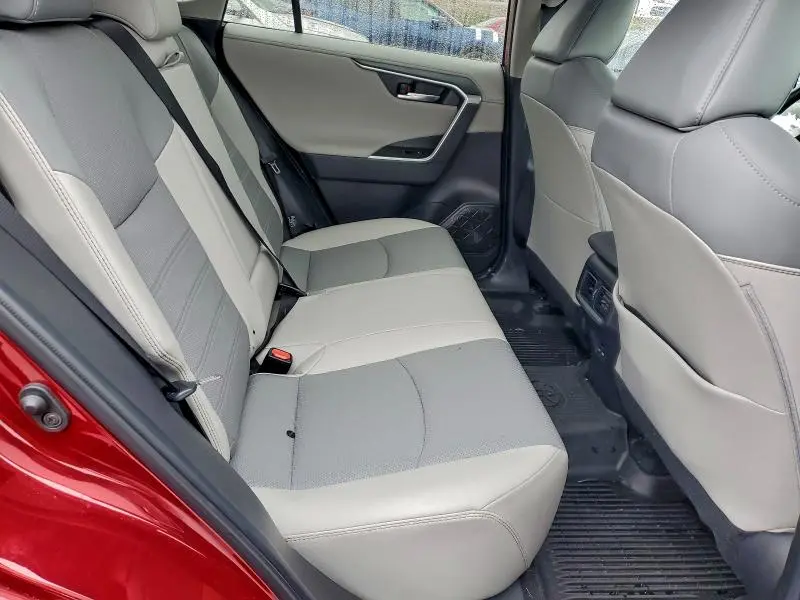 2022 TOYOTA RAV4 LIMITED  