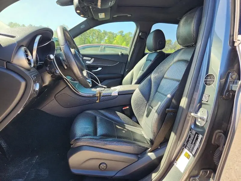 2018 MERCEDES-BENZ GLC 300  