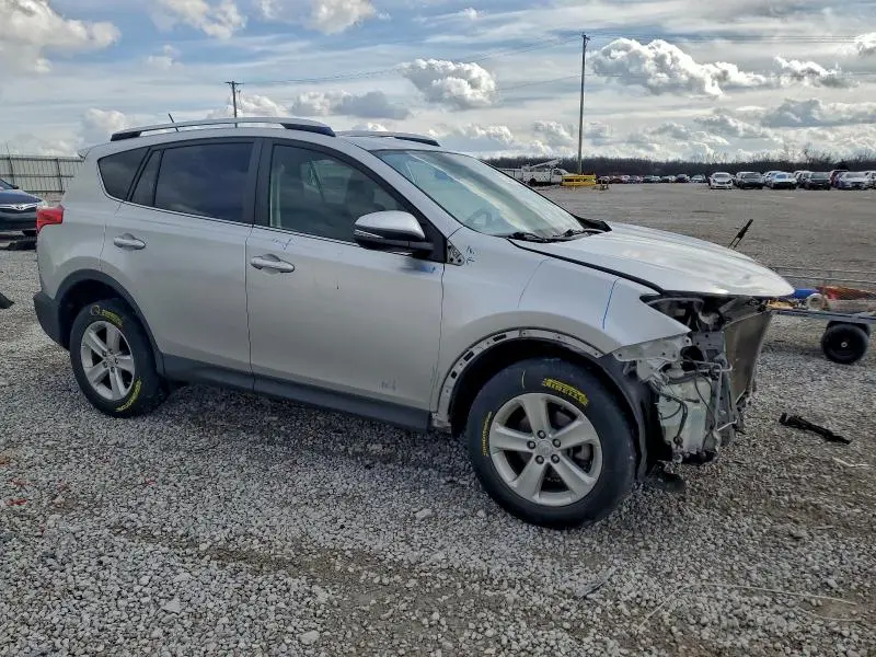 2014 TOYOTA RAV4 XLE  