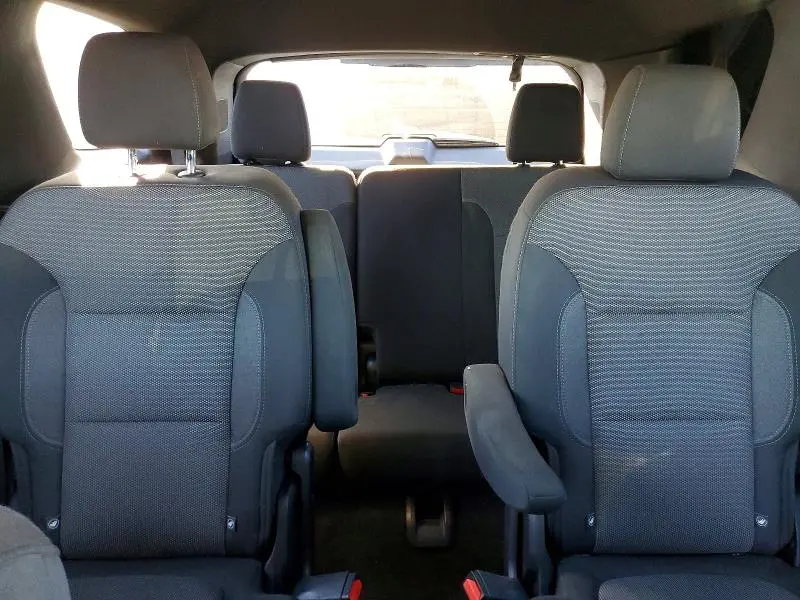 2023 CHEVROLET TRAVERSE LT  