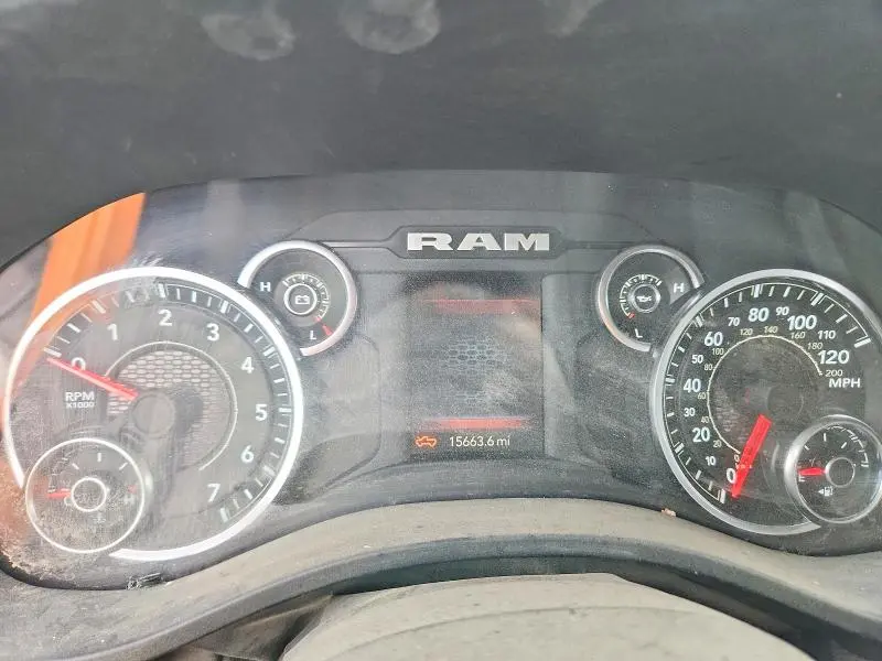 2025 RAM 1500 TRADESMAN  
