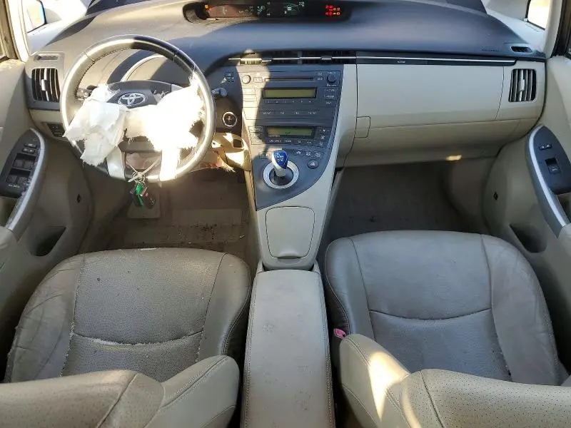 2010 TOYOTA PRIUS IV  