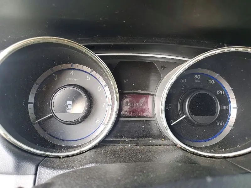 2011 HYUNDAI SONATA SE  