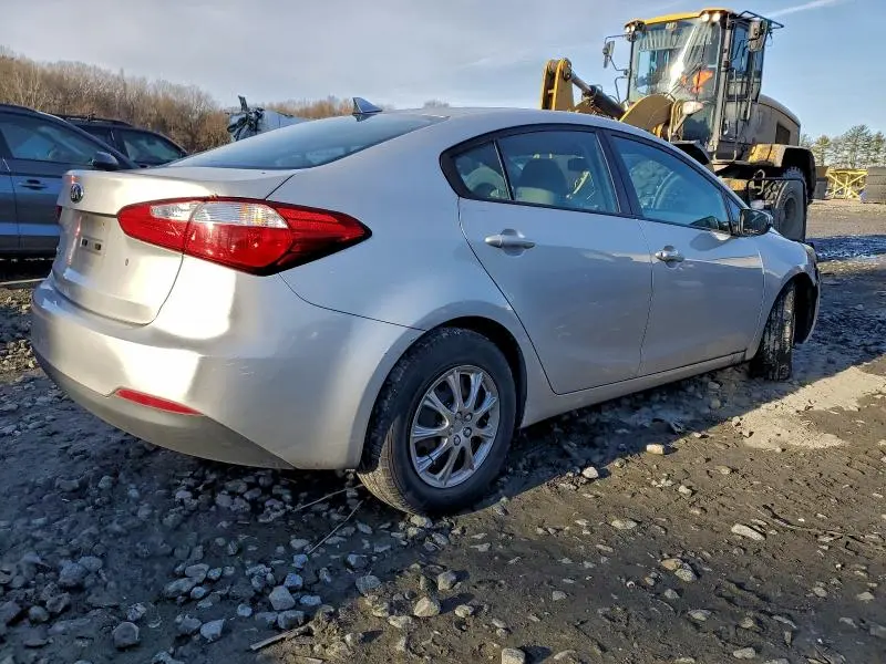2015 KIA FORTE LX  
