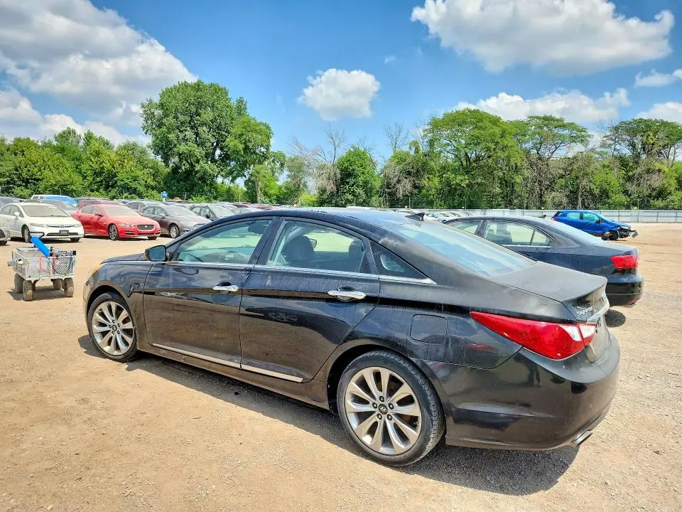 2013 HYUNDAI SONATA SE  